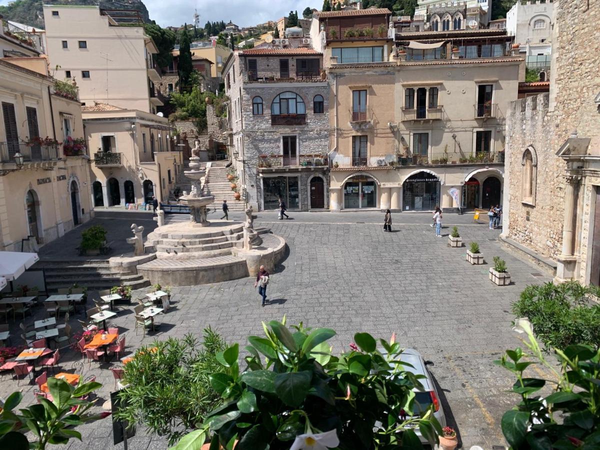 Duomo Square Apartment Taormina Exterior photo